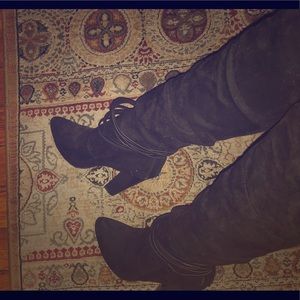 Suede Thigh high boots😍